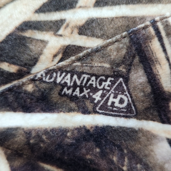 Drake size large camo coat, orange vest and full gillie - Picture 4 of 5